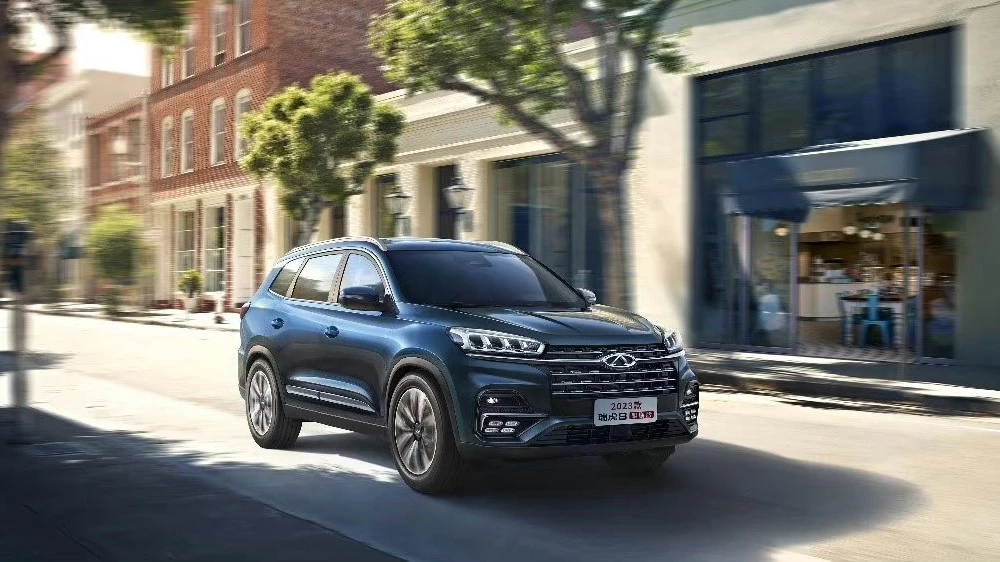 Обновленный Chery Tiggo 8. Кроссовер получил свежий салон, другой «робот» и приятный ценник Обновленный Chery Tiggo 8