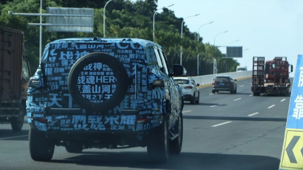 электрический внедорожник Dongfeng Warrior Mengshi М18-2