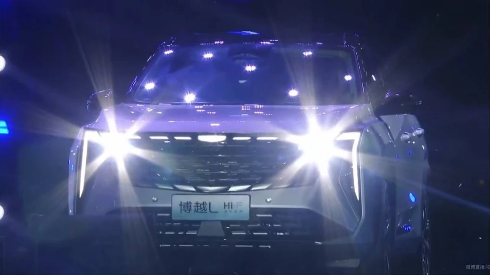 Geely официально представила Atlas нового поколения. Что нужно знать об этом кроссовере Geely Atlas нового поколения