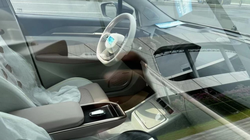 Geometry M6 салон