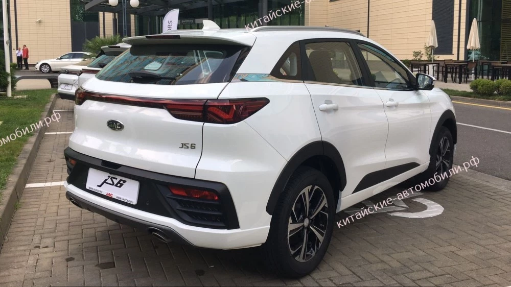 JAC JS6 сзади