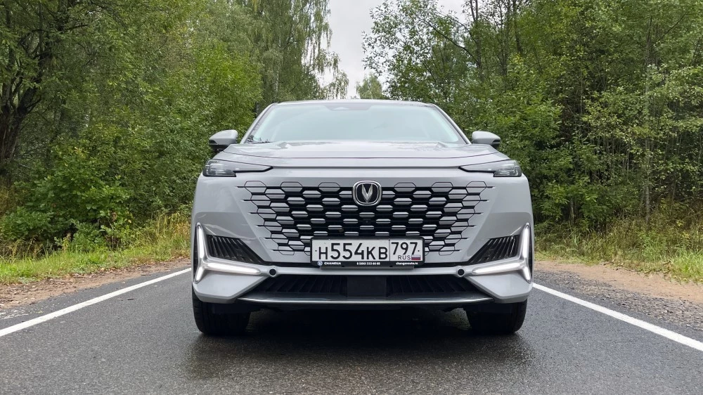 Changan Uni-K спереди