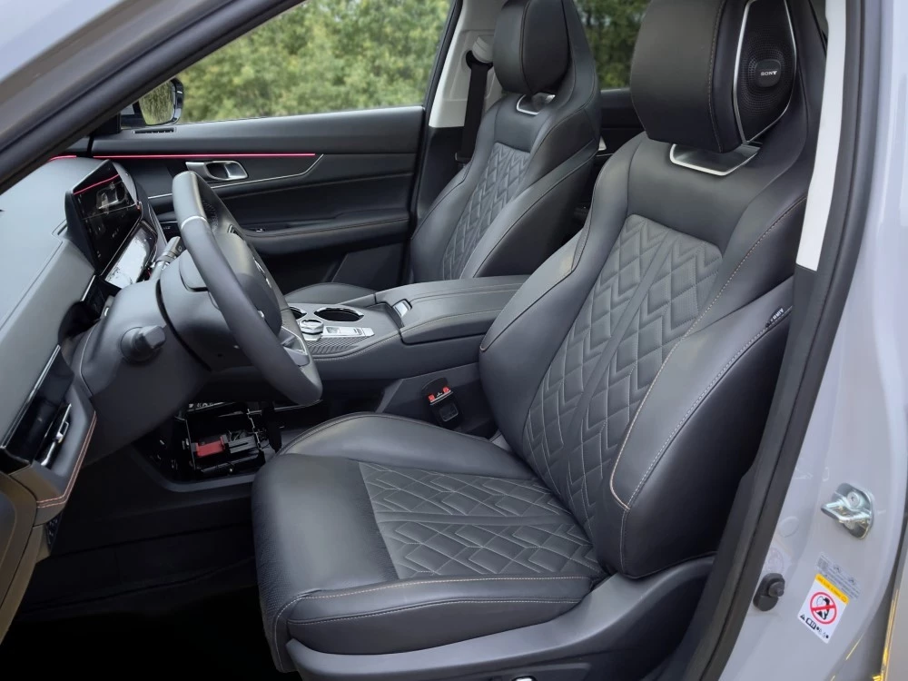 Changan Uni-K салон