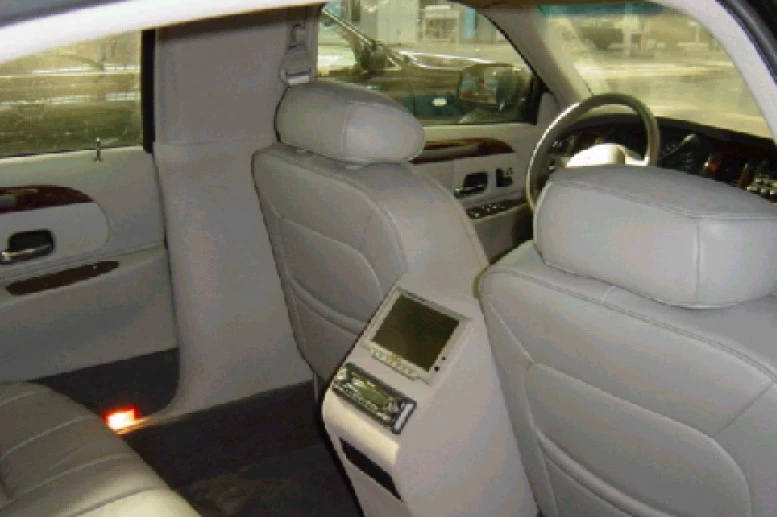 седан Hongqi Qijian CA7460 L3