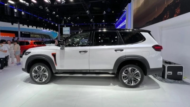 обновленный Maxus D90 Pro