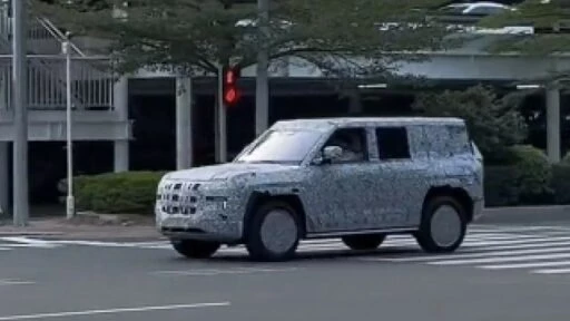электрический внедорожник BYD