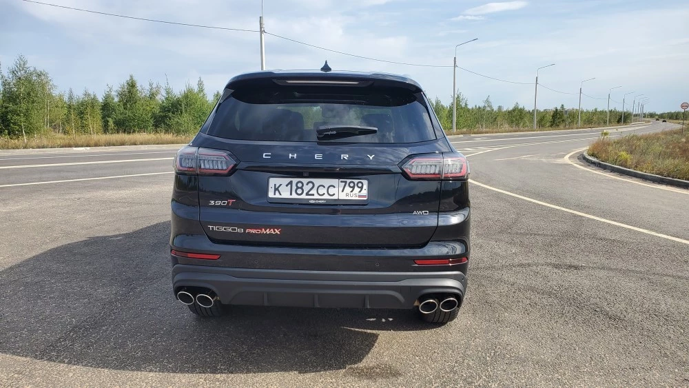 Chery Tiggo 8 Pro Max сзади