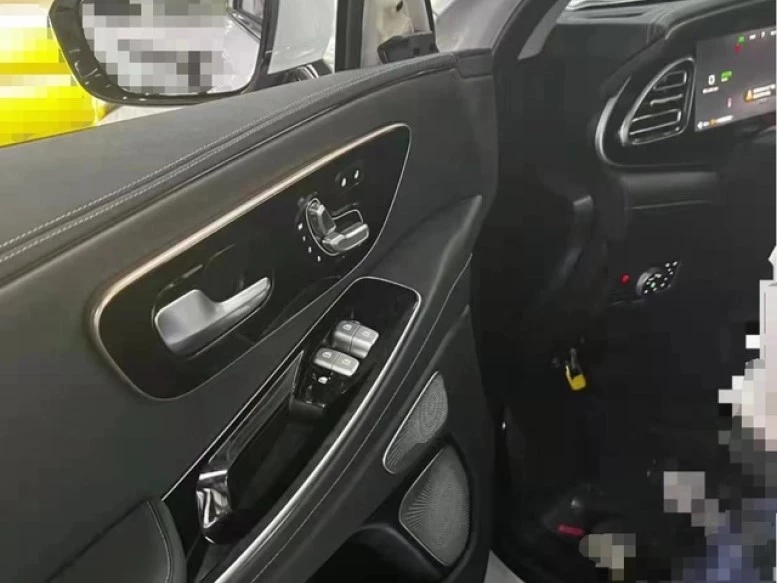 интерьер новый Exeed VX