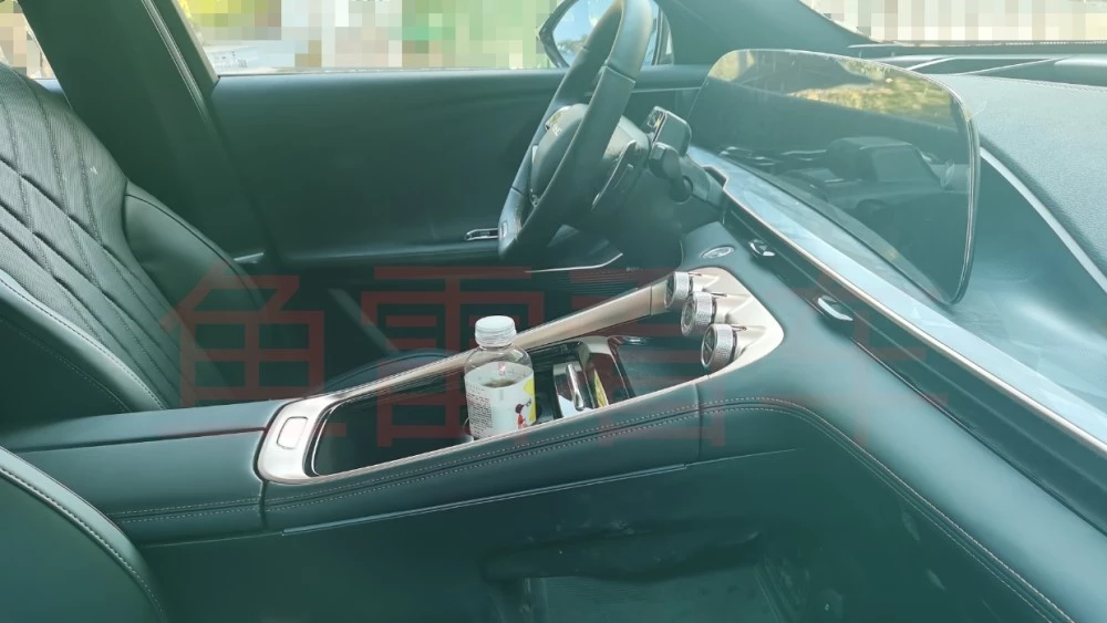 Aisin заменят, а цены придержат. 5 новых фактов о кроссовере Exeed Yaoguang