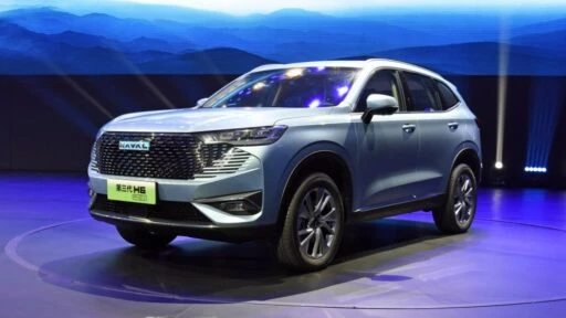 Haval H6 PHEV спереди