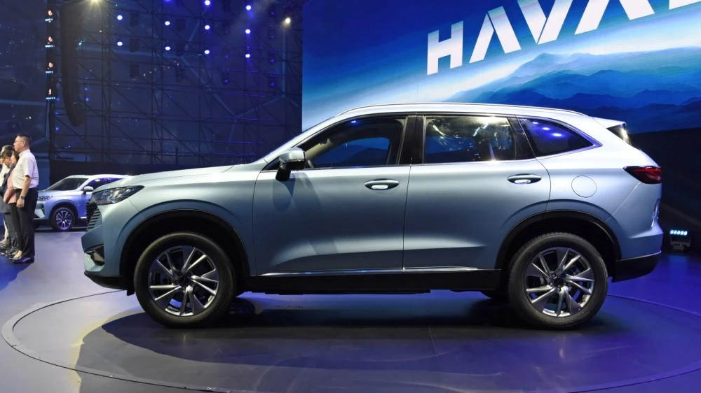 Haval H6 PHEV сбоку