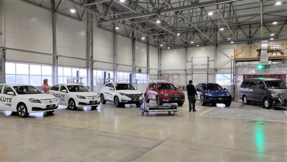 Evolute модельный ряд завод «Моторинвест»