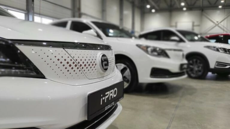 логотип Evolute