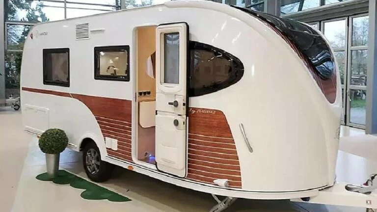 электрический трейлер WinTao