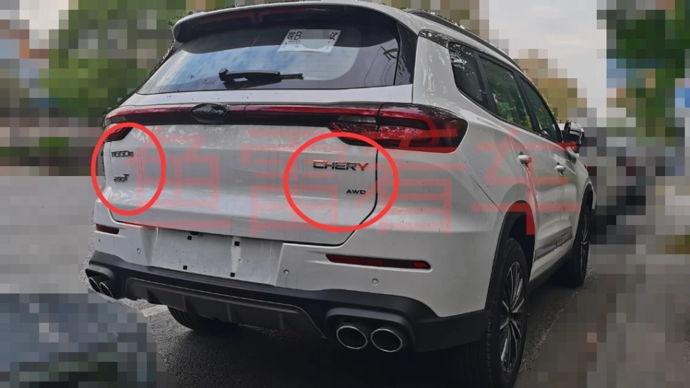 фото необычный Chery Tiggo 8 сзади