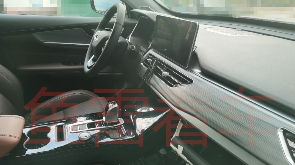 фото необычный Chery Tiggo 8 салон