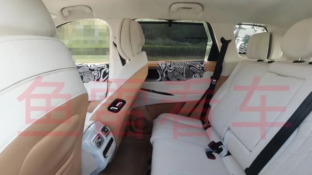 Chery Tiggo 9 салон второй ряд