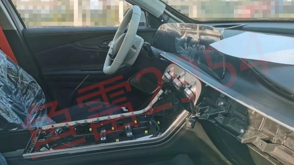 новый Exeed TXL интерьер