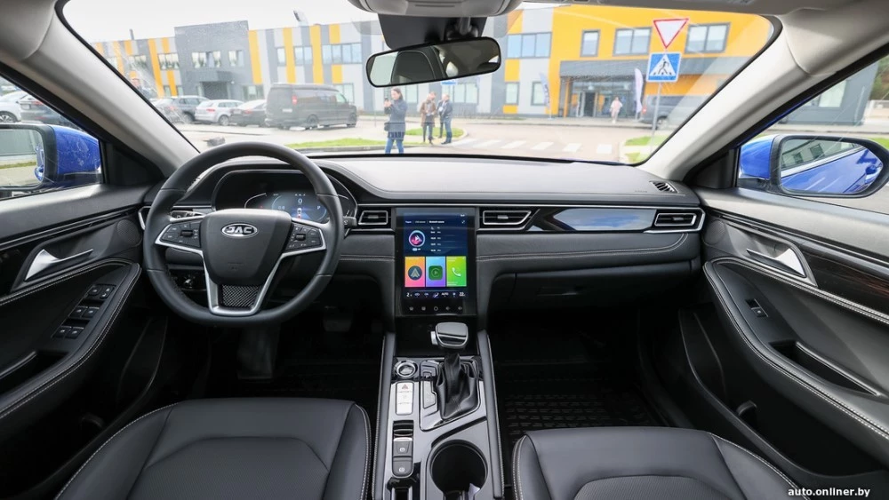 JAC J7 в Беларуси салон