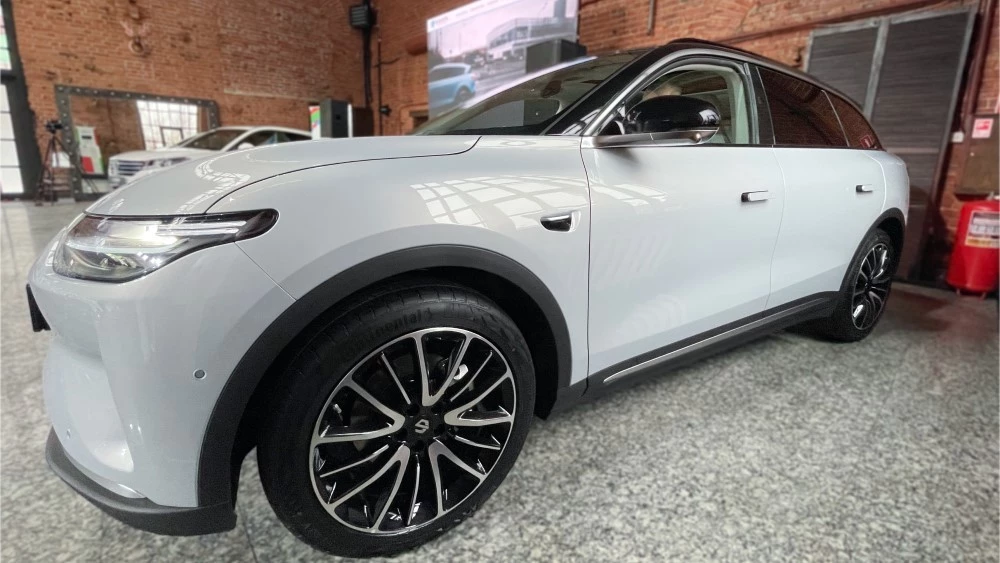 Leapmotor C11 спереди