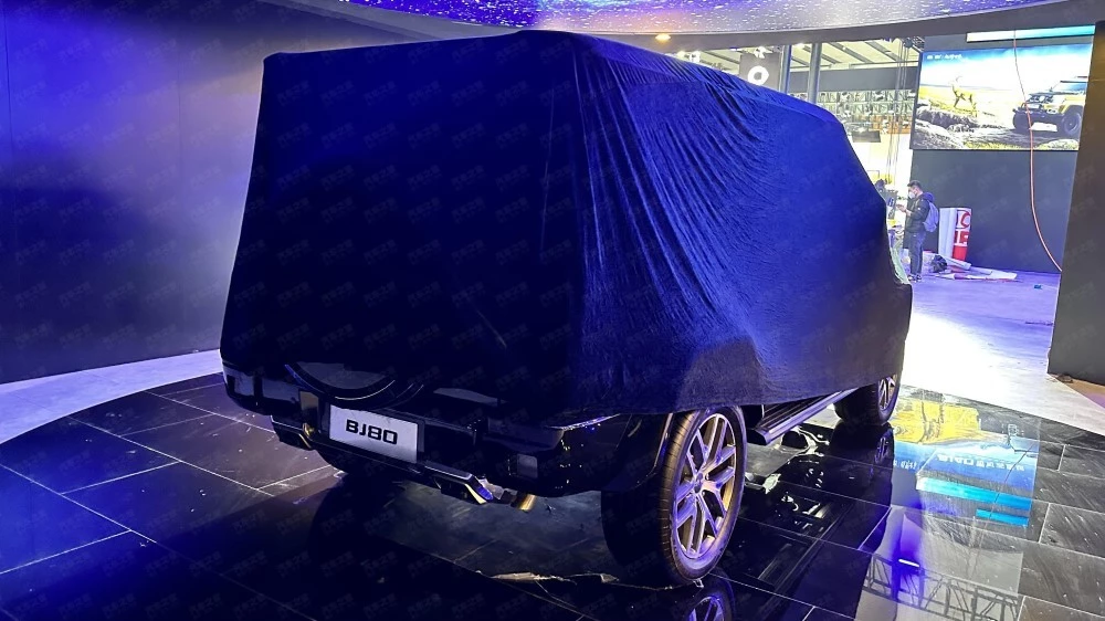 новый BAIC BJ80 на автосалоне в Гуанчжоу