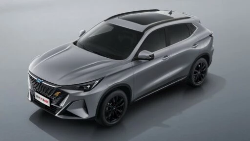 Changan Auchan X5 Plus спереди
