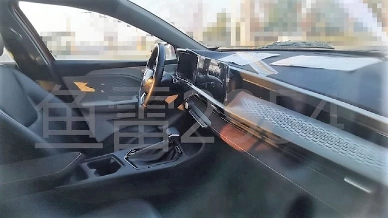новое поколение Chery Tiggo 3x Plus салон