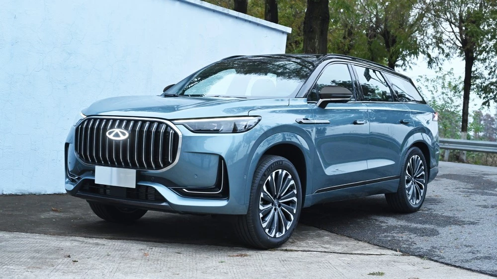 официальные фото кроссовера Chery Tiggo 9