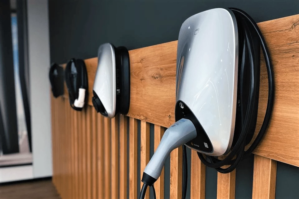 салон электромобилей в Екатеринбурге зарядка