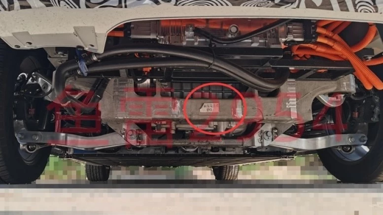 электрический кроссовер Exeed EH3 пневмоподвеска электрический