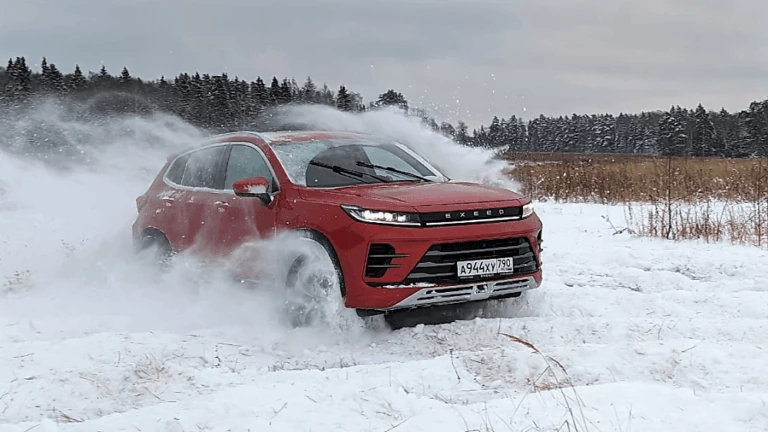 Exeed LX 1.6 AWD снег