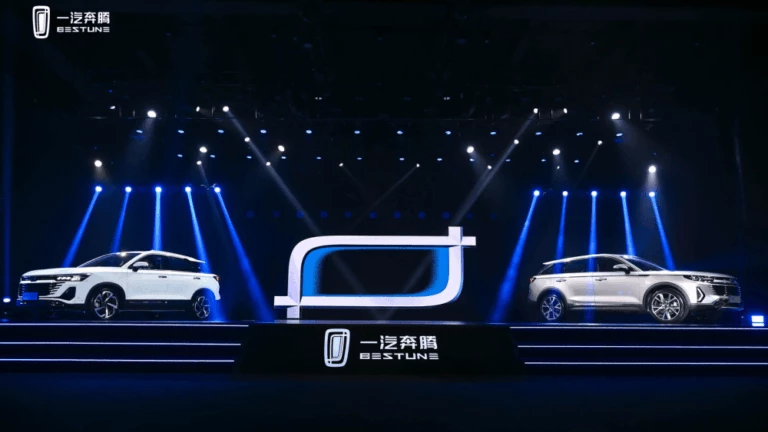 FAW Bestune T77 и T99