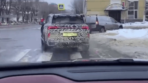 новый Geely Coolray нового поколения в Москве России видео