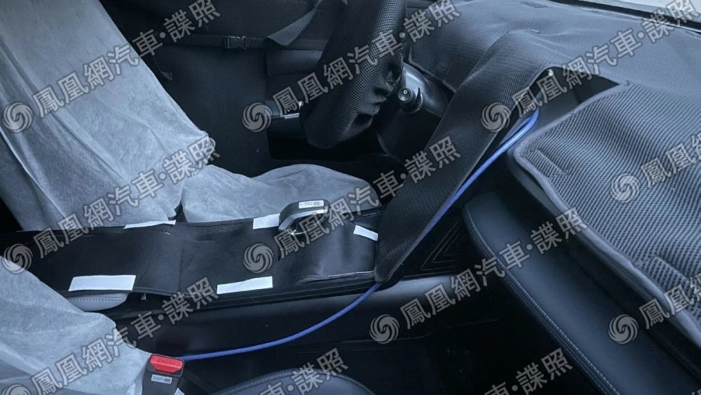 салон Geely Coolray L новое поколение