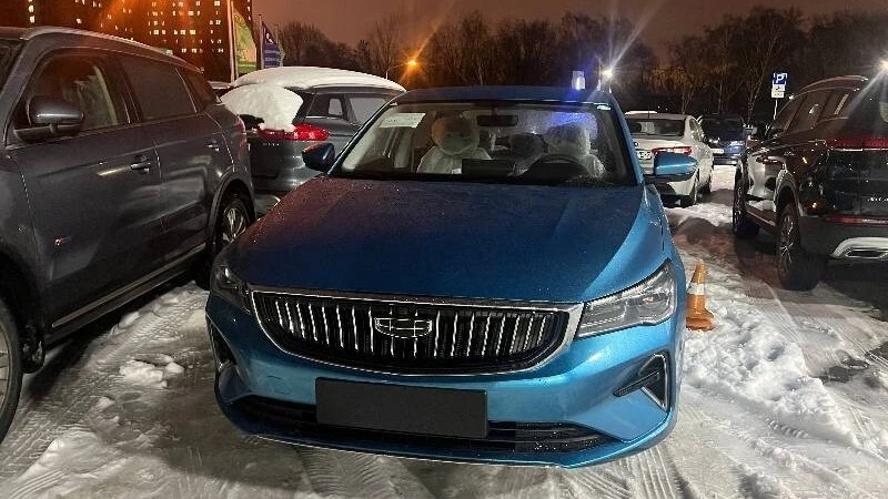 седан Geely Emgrand 7 New в Беларуси спереди