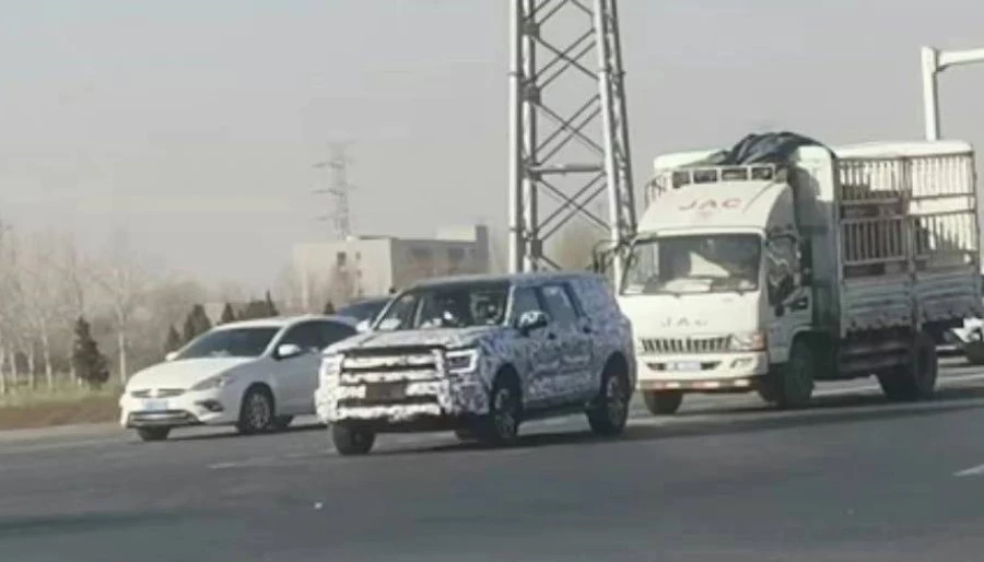 Haval P04 спереди