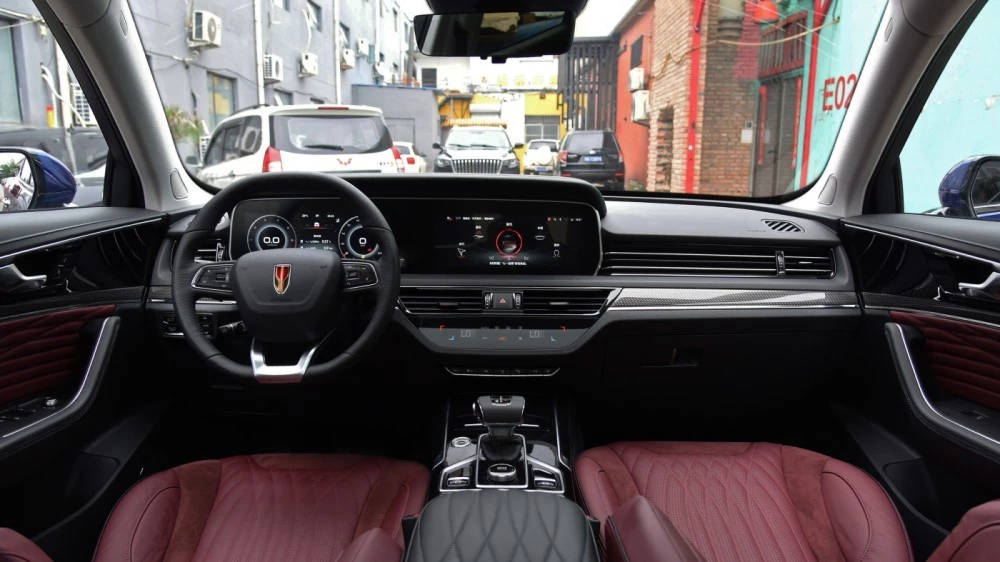 Hongqi HS5 салон интерьер