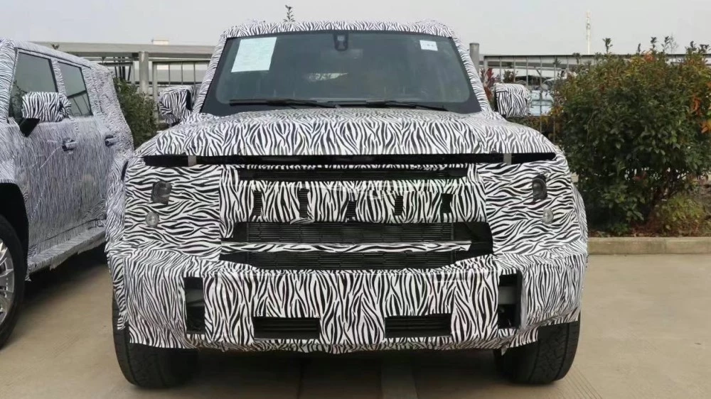 внедорожник Jetour T1 спереди