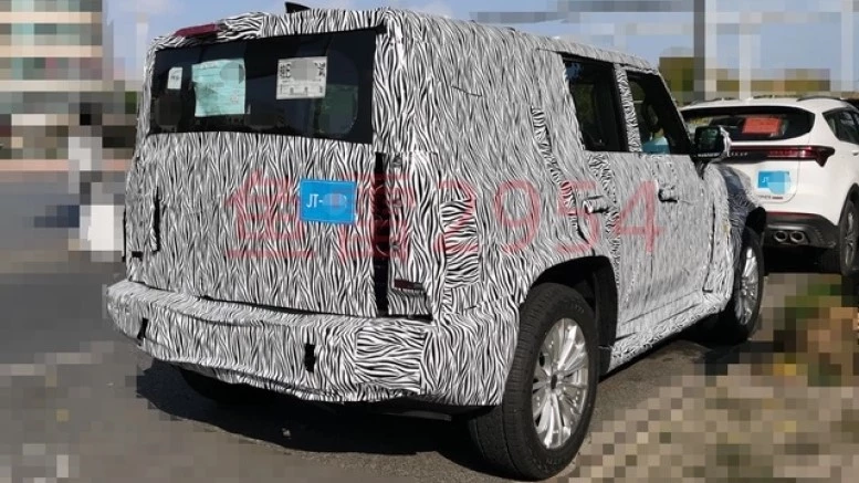 Jetour T-1 сзади