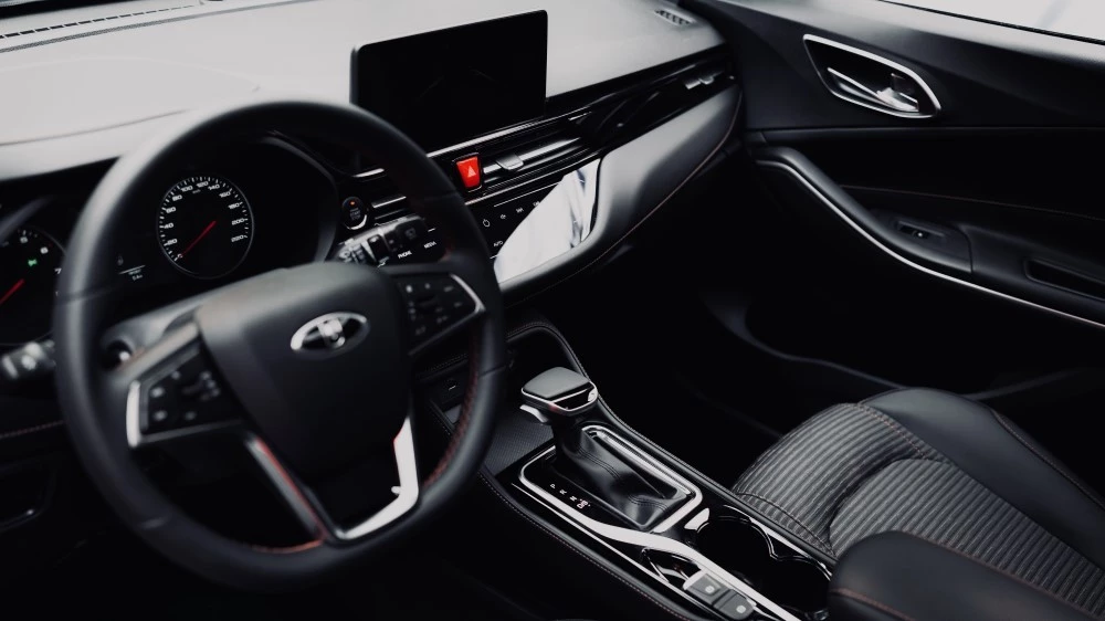 кроссовер «Москвич 3» салон интерьер