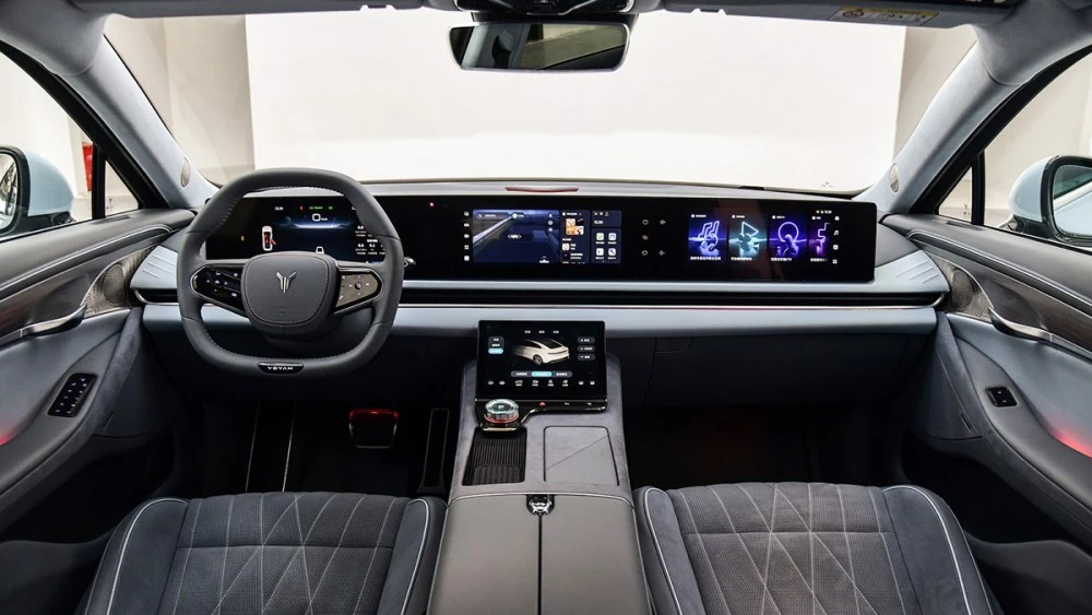 салон Voyah Zhuiguang