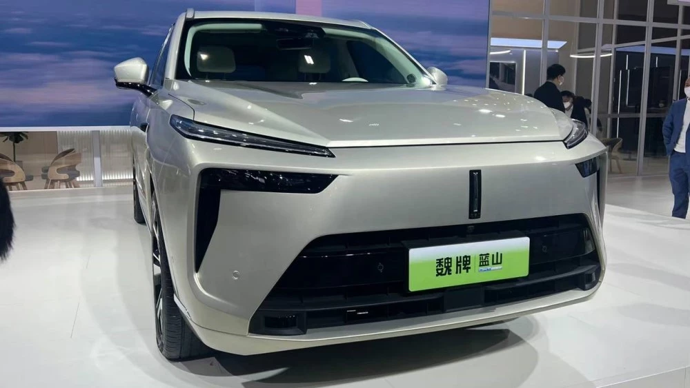 Wey Lanshan в Гуанчжоу спереди