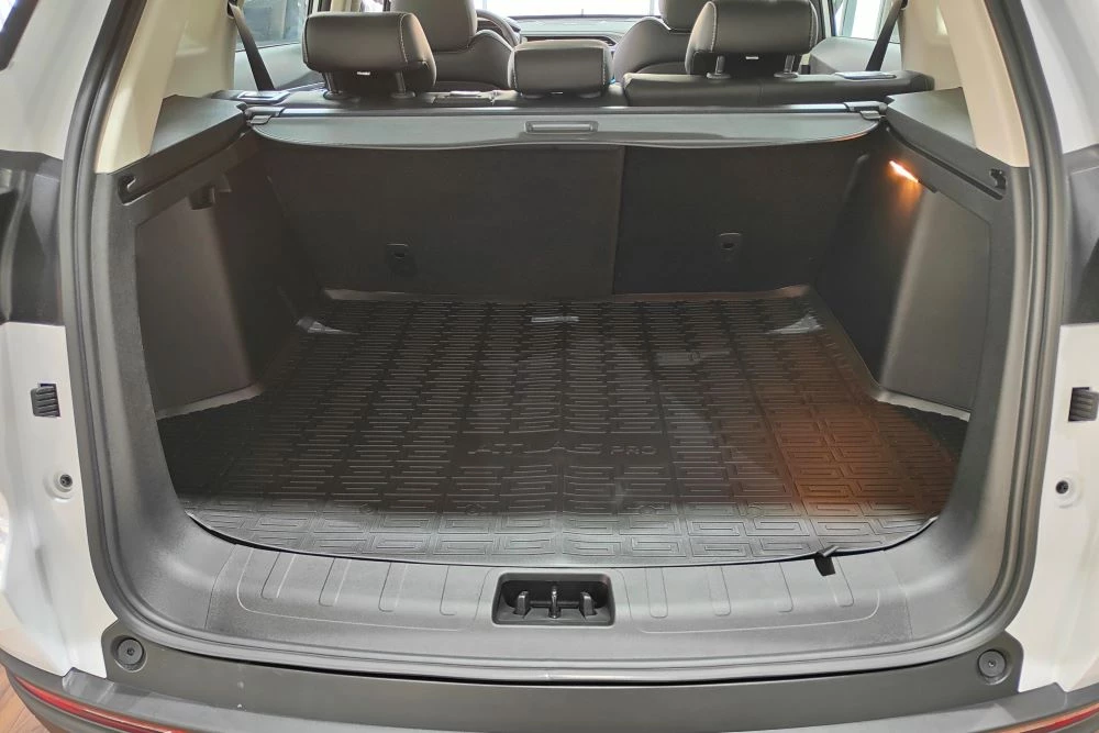 Geely Atlas Pro багажник