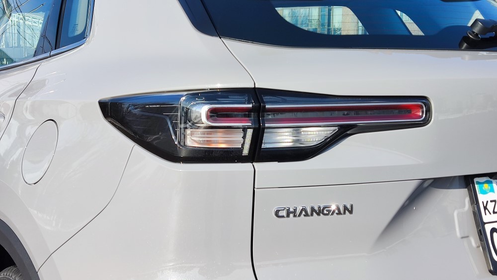 Changan CS55 Plus фонари сзади