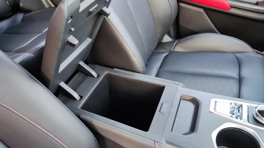 Changan CS55 Plus центральный тоннель подлокотник бокс