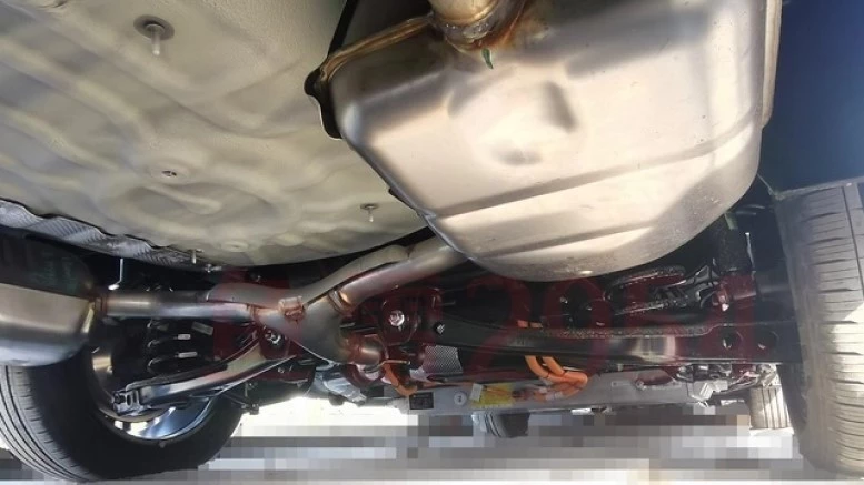 гибридный седан Chery Arrizo 8