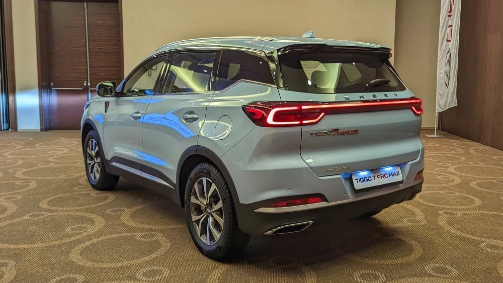Chery Tiggo 7 Pro Max экстерьер сбоку сзади