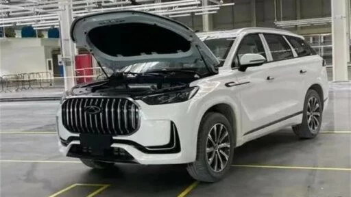 кроссовер Chery Tiggo 9 спереди сбоку производство завод