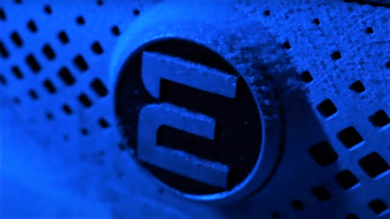 шильдик Evolute i-PRO зимой