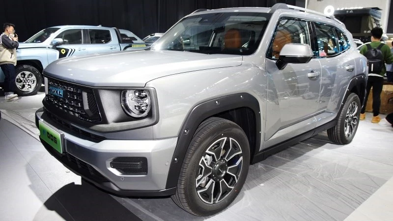 Haval H-Dog спереди сбоку автосалон Гуанчжоу